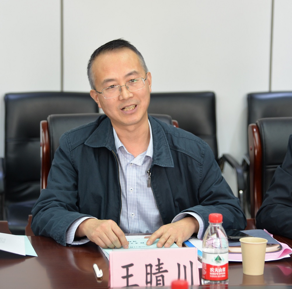 上海大学党委宣传部副部长,文明办主任王晴川指出,此次活动内容丰富