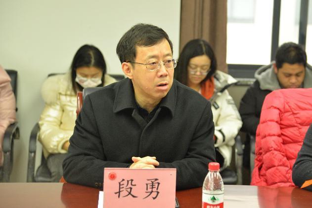 文学院举行干部宣布会-上海大学文学院
